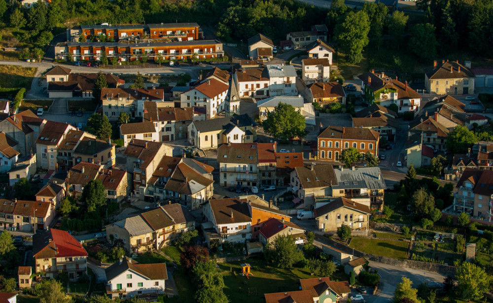 Travaux Place Gilbert Cottet-Emard - Route du Haut-Jura